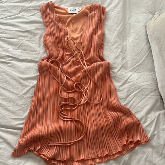 Cute Mini Plisse Dress - Picture 5 of 7